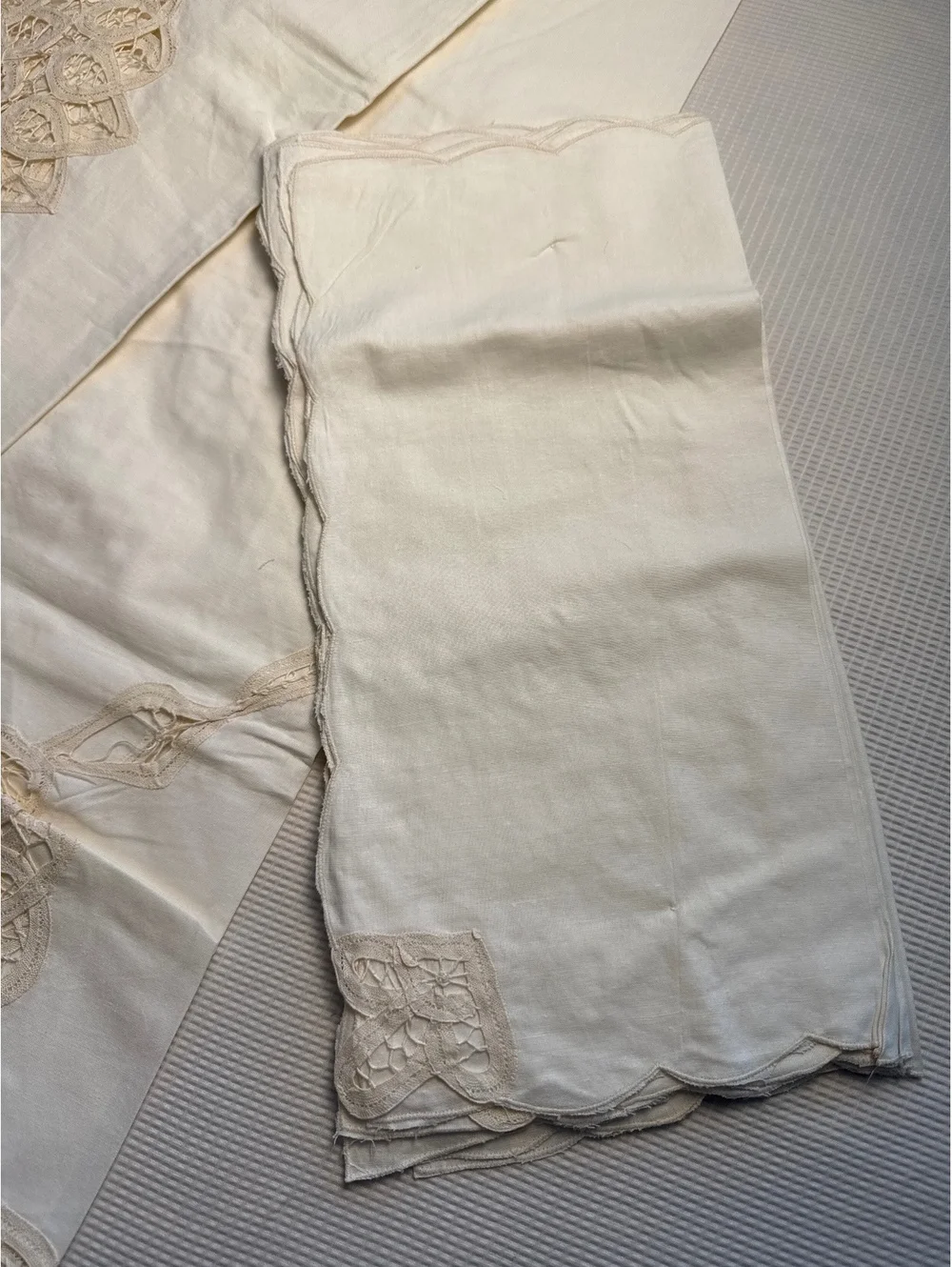 Vintage 1980’s Handmade Battenberg Lace Tablecloth 68x104 Inches